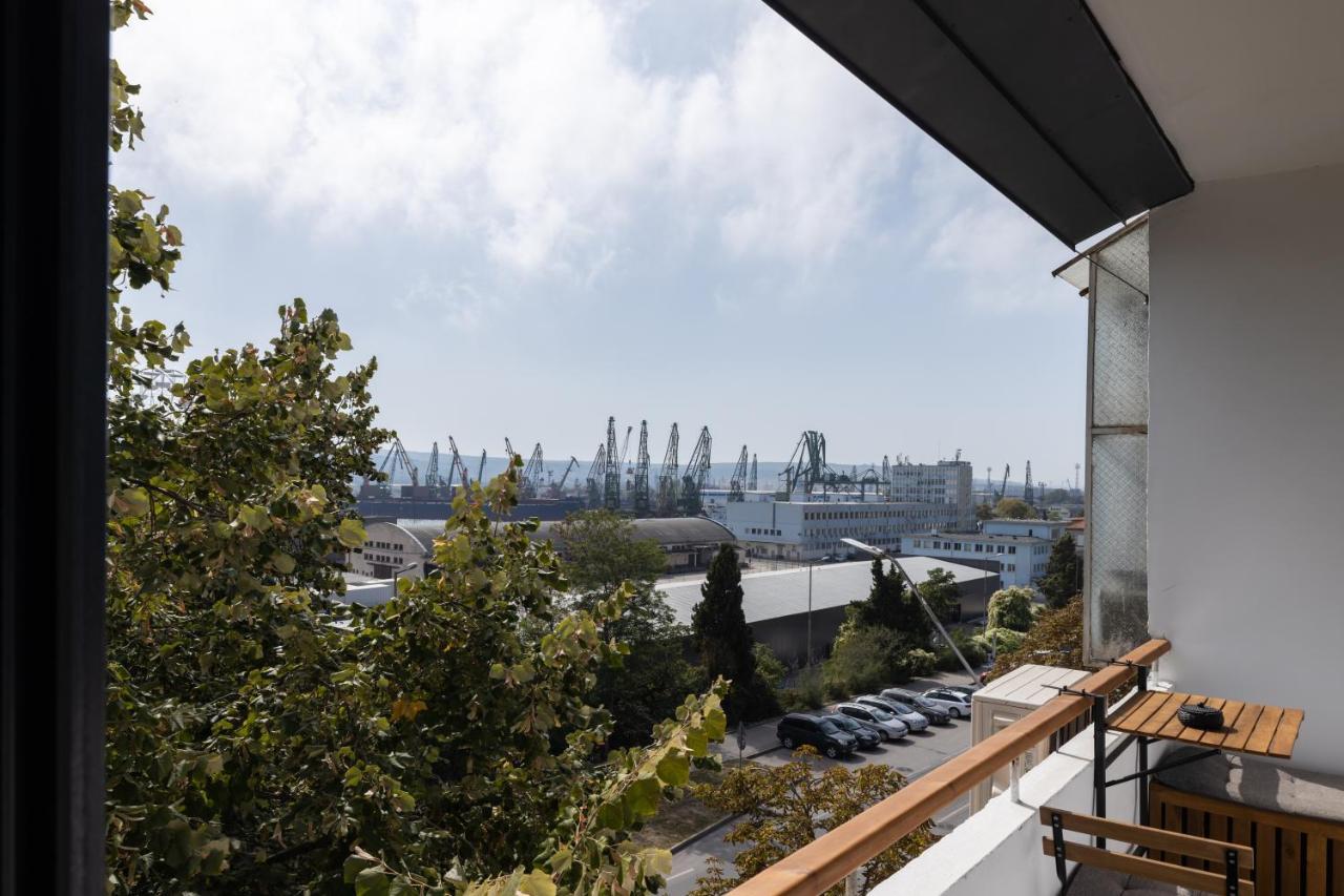 Topaz Beachfront Apartment Varna Esterno foto